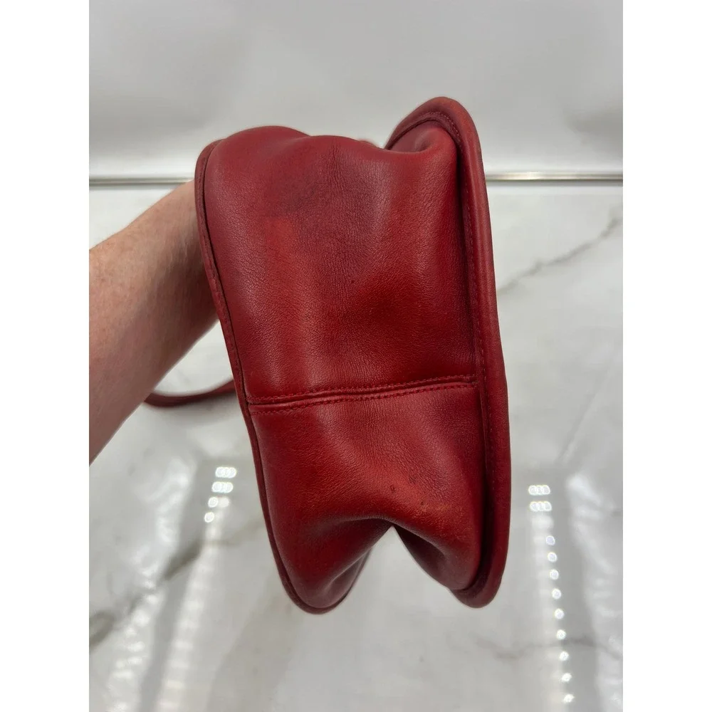 Vintage Coach 9950 Janice Legacy Shoulder Bag Red Leather